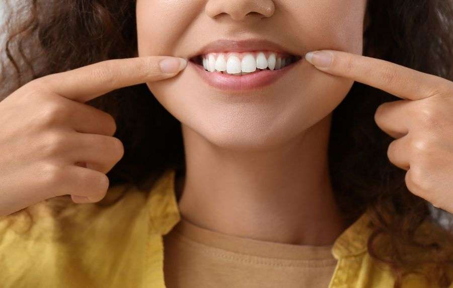 Dientes postizos: La solución dental más económica