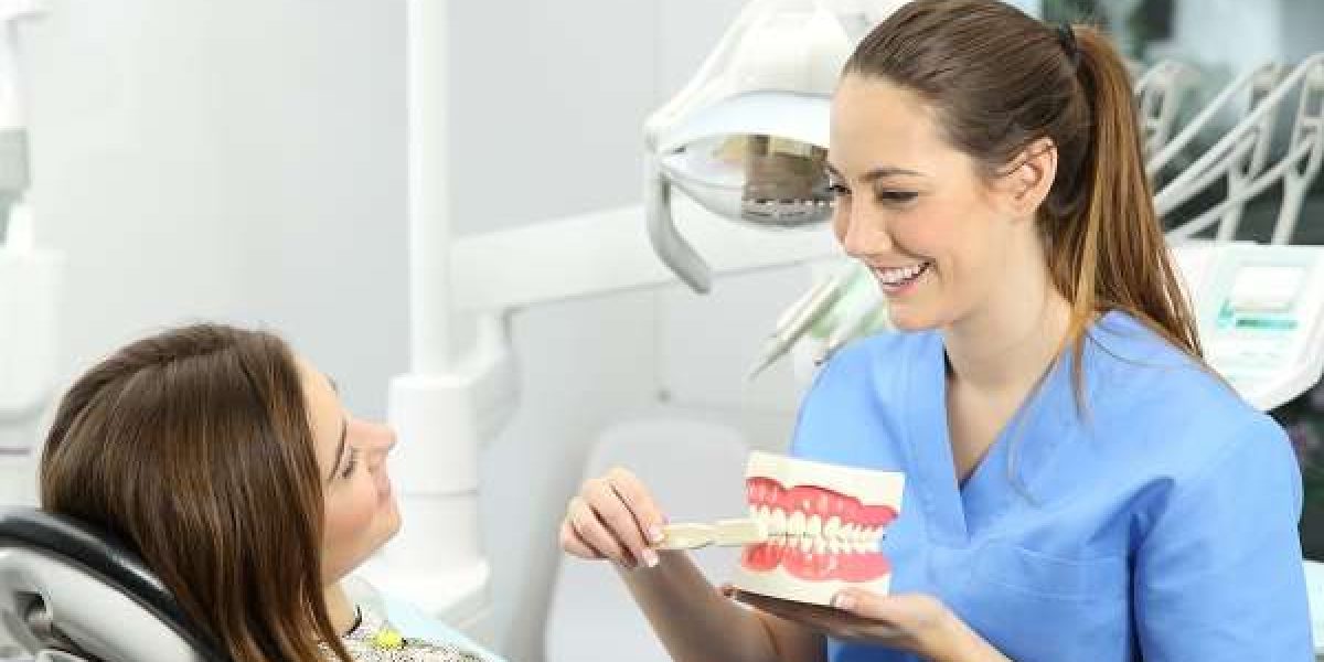 ¿Qué es un higienista dental?